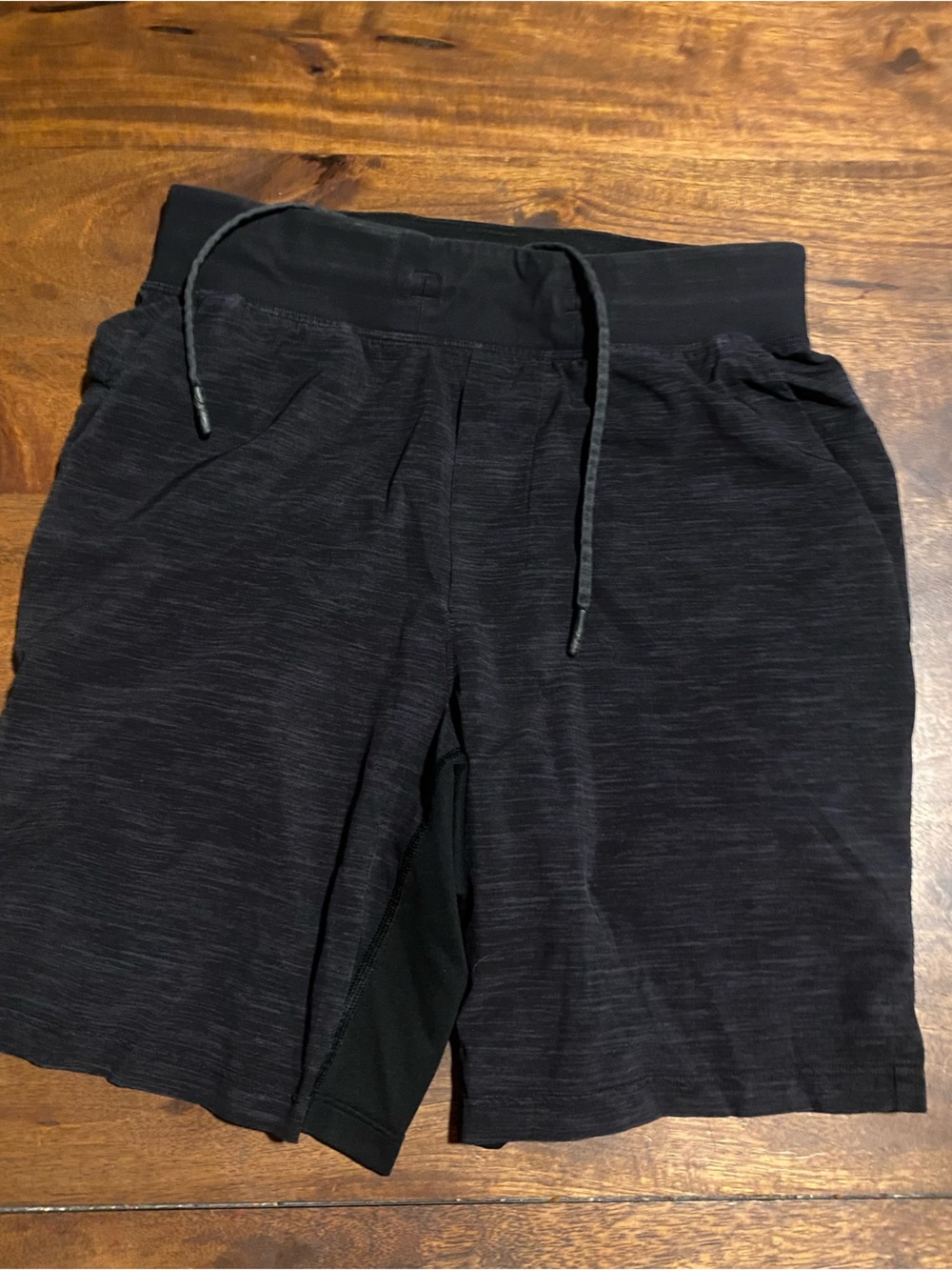 Lululemon Men's Black Performance Drawstring shorts XS